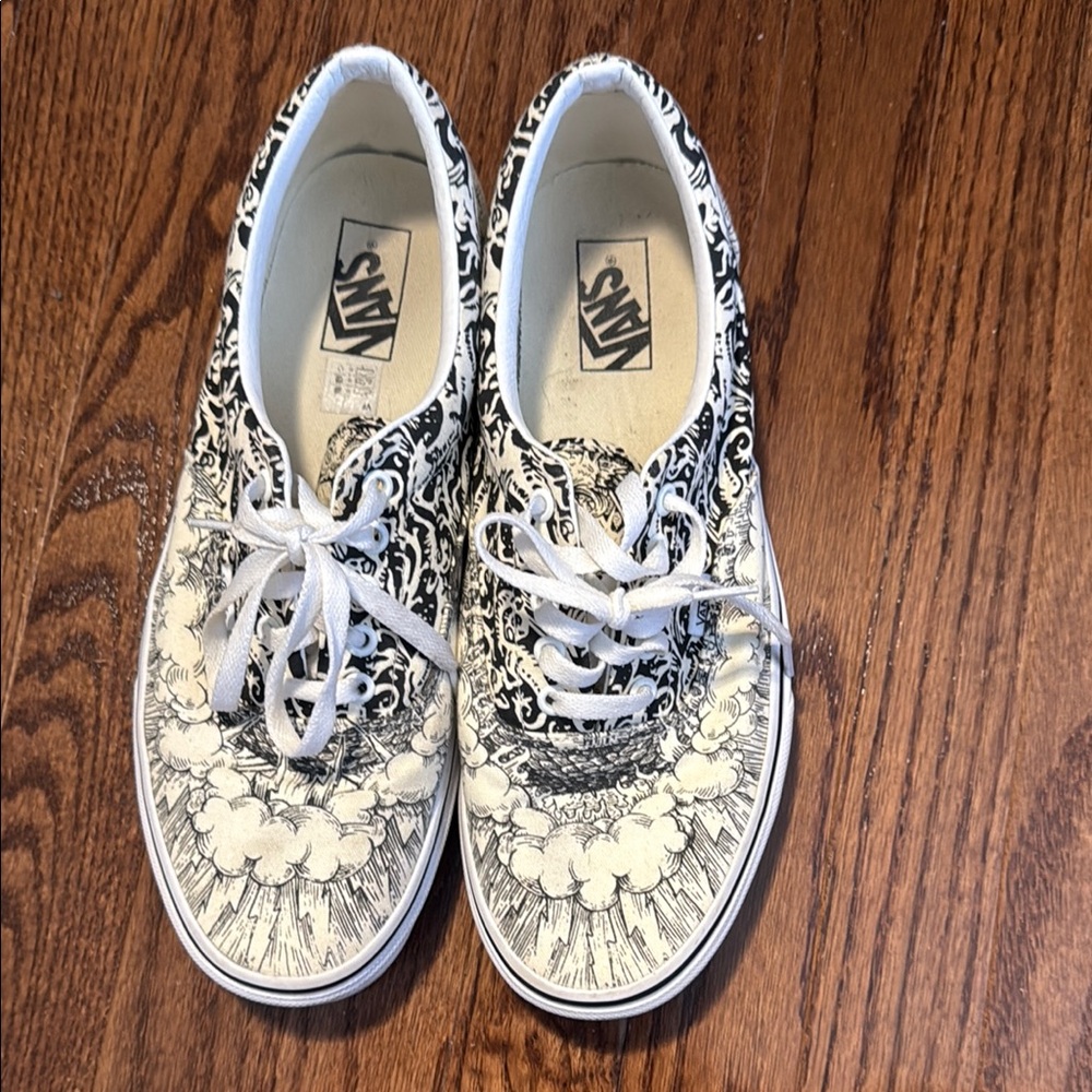 Vans Men’s Black and White Shoes